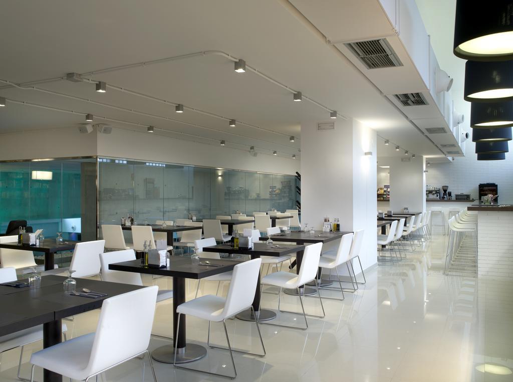 Castro Exclusive Residences Spa Sagrada Familia Barcelona Exterior photo