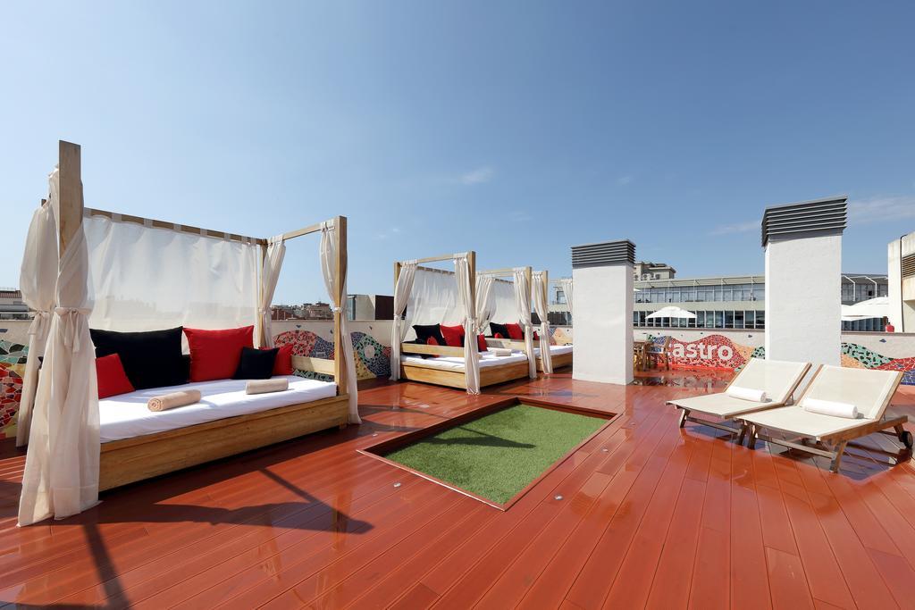 Castro Exclusive Residences Spa Sagrada Familia Barcelona Exterior photo